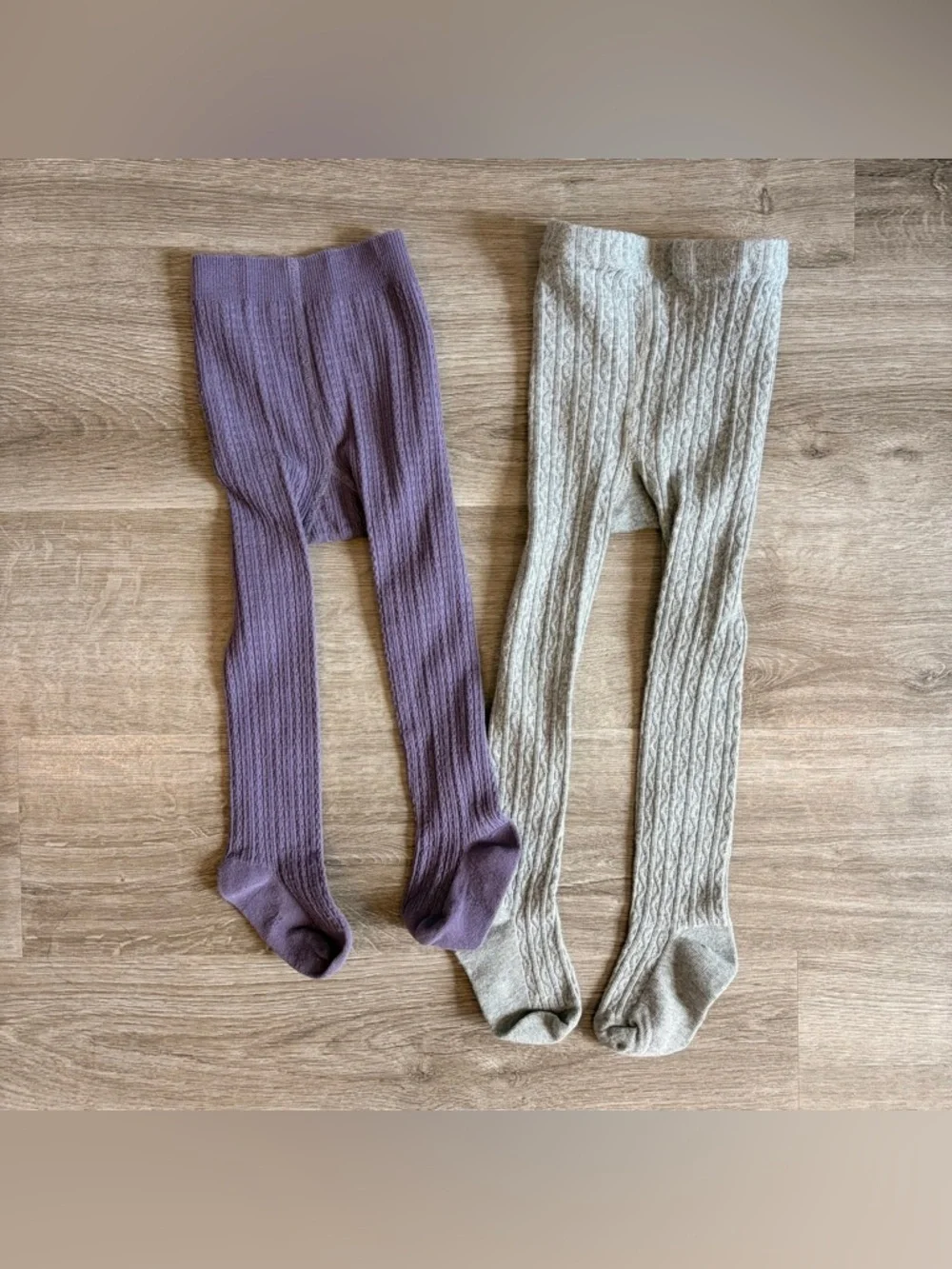 Baby girls footed knit leggings